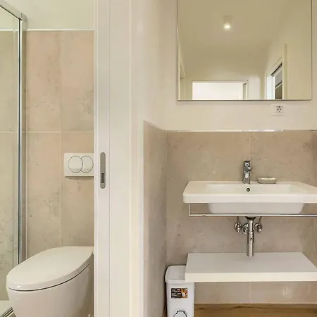 White Pebble I Villa *